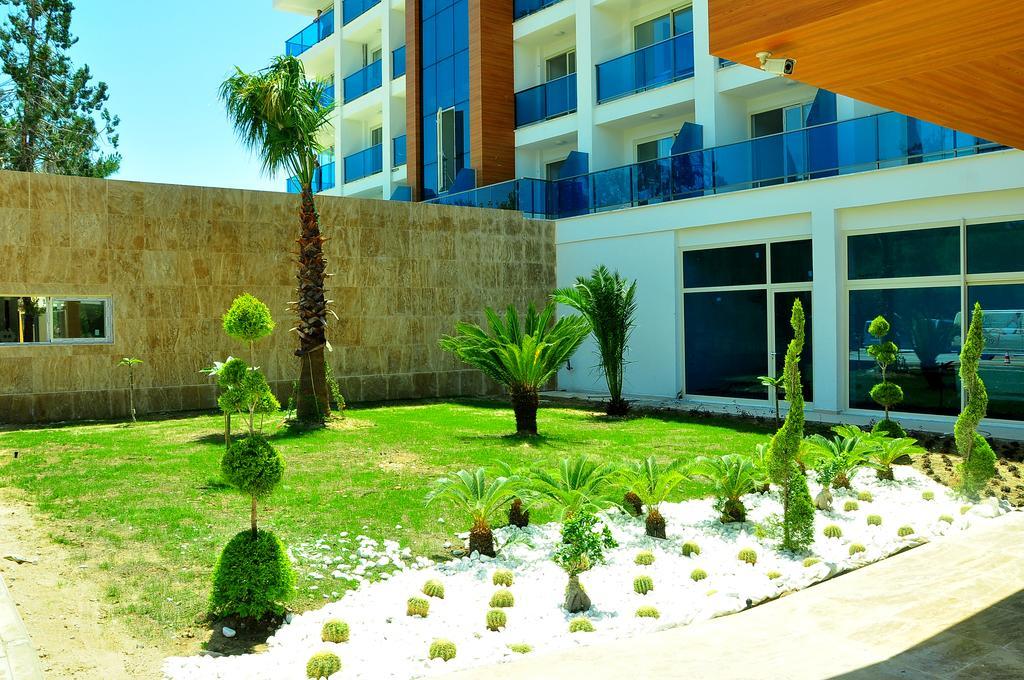 Maya World Hotel All Inclusive Side Buitenkant foto